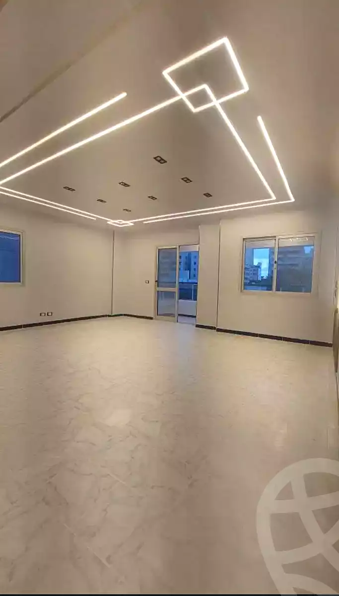 https://aqarmap.com.eg/ar/listing/6964004-for-sale-alexandria-al-agamy-shataa-el-nakheel
