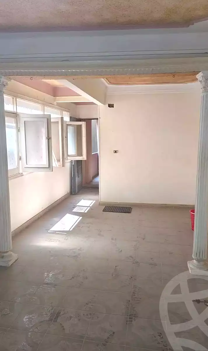 https://aqarmap.com.eg/ar/listing/6964415-for-sale-alexandria-ganaklis-shr-mrtdy-bsh