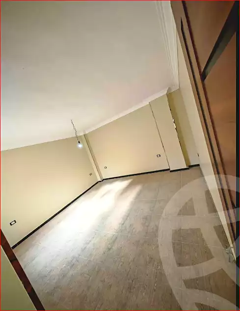 https://aqarmap.com.eg/ar/listing/6964693-for-sale-cairo-helwan-mnshy-yn-hlwn-rael-st