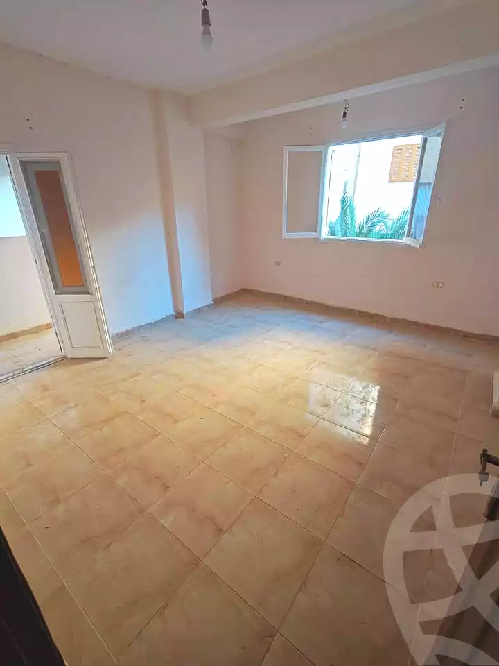 https://aqarmap.com.eg/en/listing/6964932-for-sale-alexandria-al-agamy-el-hanouvel-kasr-al-quiri-st-1