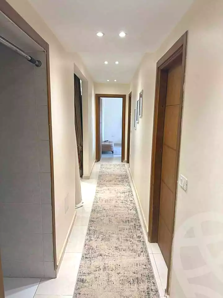 https://aqarmap.com.eg/ar/listing/6965194-for-sale-cairo-el-haram-shareaa-khatem-el-morsalen