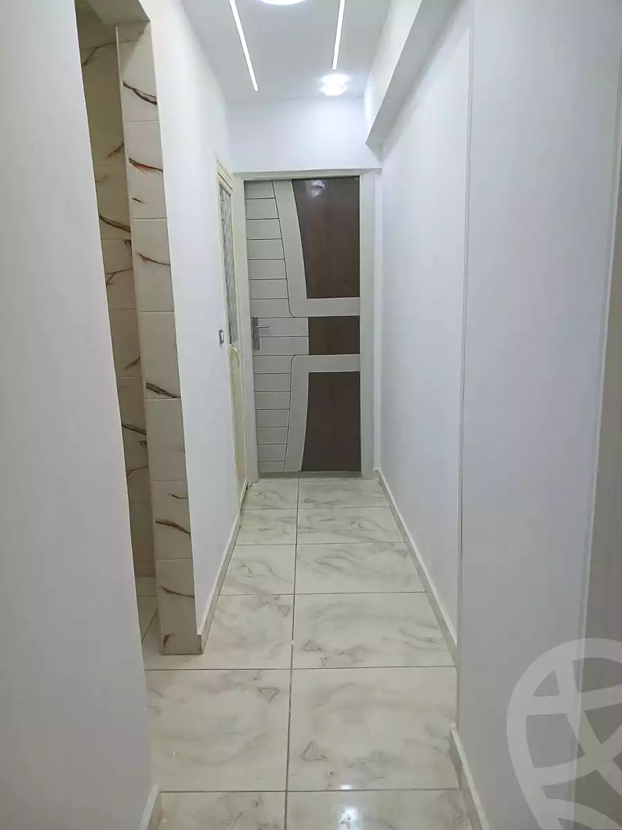 https://aqarmap.com.eg/en/listing/6965224-for-sale-alexandria-new-miami-el-quds-school-st