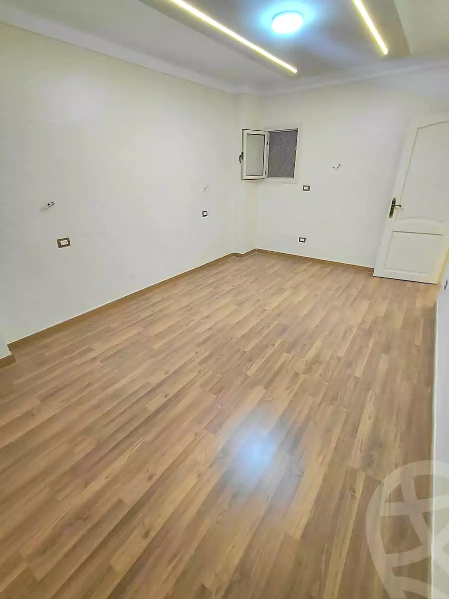 https://aqarmap.com.eg/ar/listing/6965228-for-sale-alexandria-miami