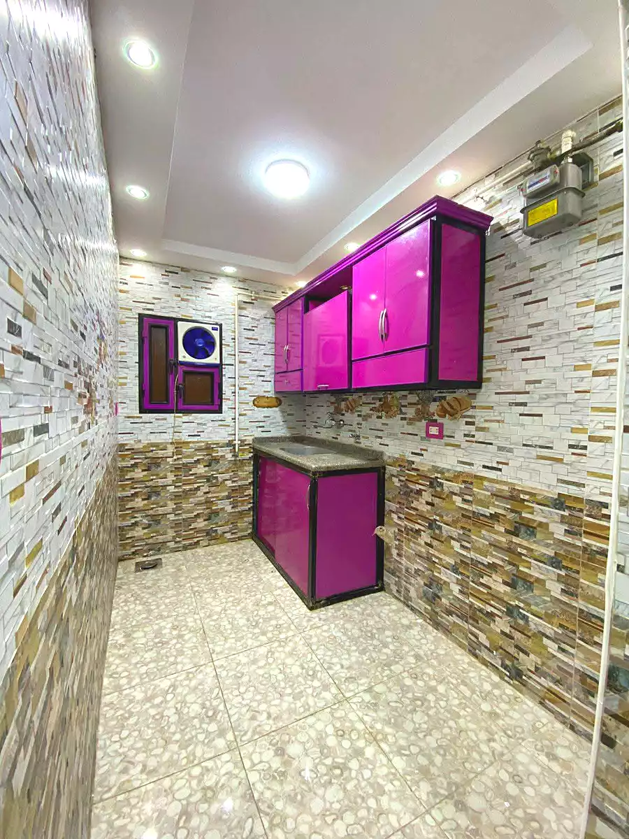 https://aqarmap.com.eg/ar/listing/6965346-for-sale-alexandria-al-agamy-lbytsh-al-kaada-st