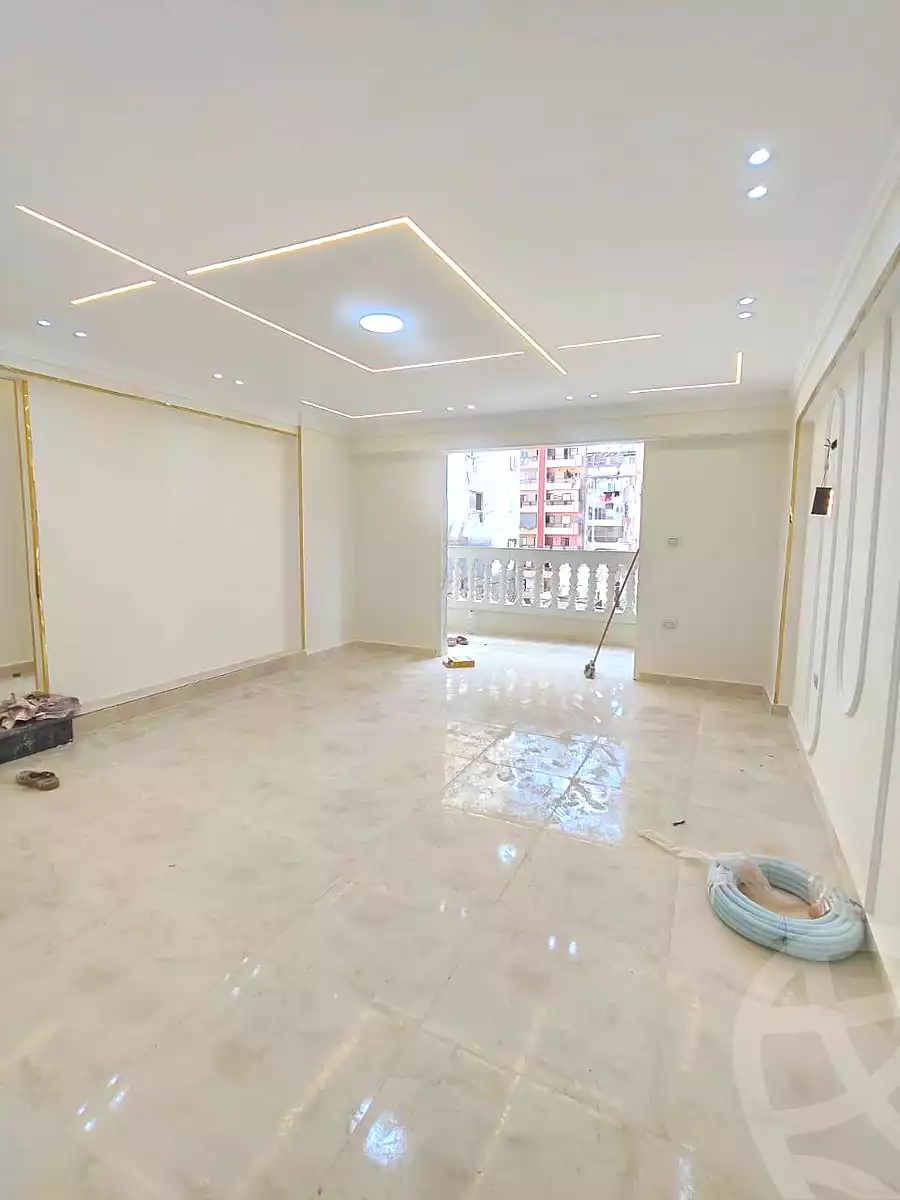 https://aqarmap.com.eg/en/listing/6965370-for-sale-alexandria-lsywf-el-falki