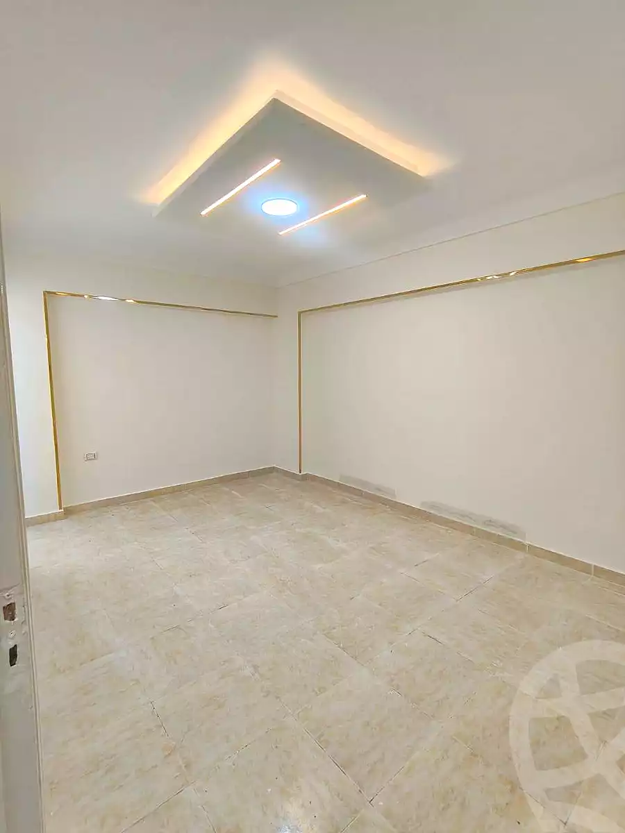 https://aqarmap.com.eg/en/listing/6965370-for-sale-alexandria-lsywf-el-falki