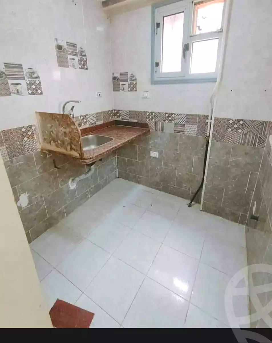 https://aqarmap.com.eg/en/listing/6965468-for-sale-alexandria-lsywf-el-falki