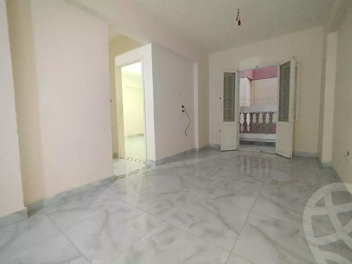 https://aqarmap.com.eg/ar/listing/6965526-for-sale-alexandria-al-agamy-el-hanouvel-el-kholafaa-el-rashdeen-st
