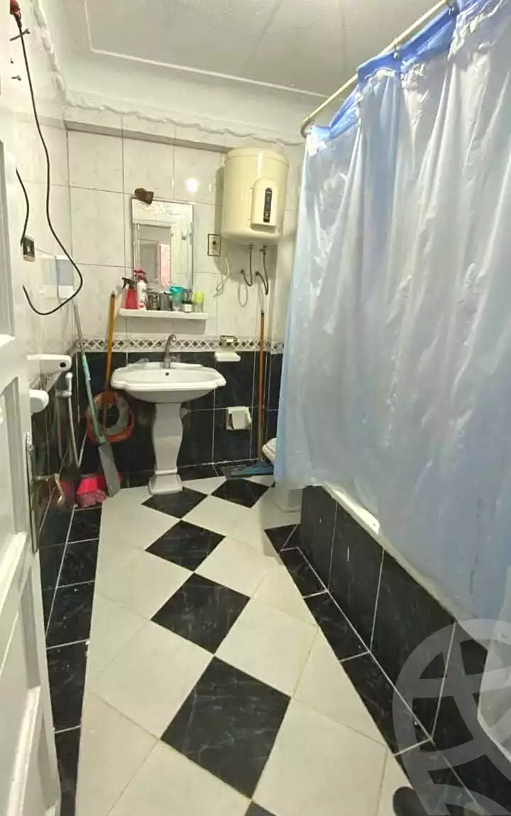 https://aqarmap.com.eg/en/listing/6965531-for-sale-alexandria-al-agamy-lbytsh-al-kaada-st