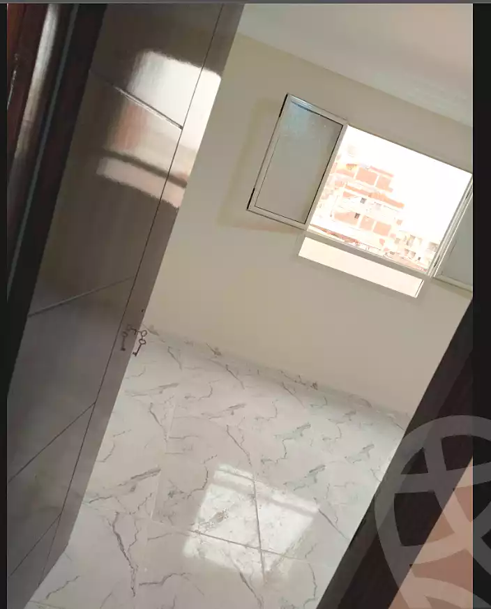 https://aqarmap.com.eg/ar/listing/6965618-for-sale-alexandria-al-agamy-el-hanouvel-abo-bakr-el-sedeek-st