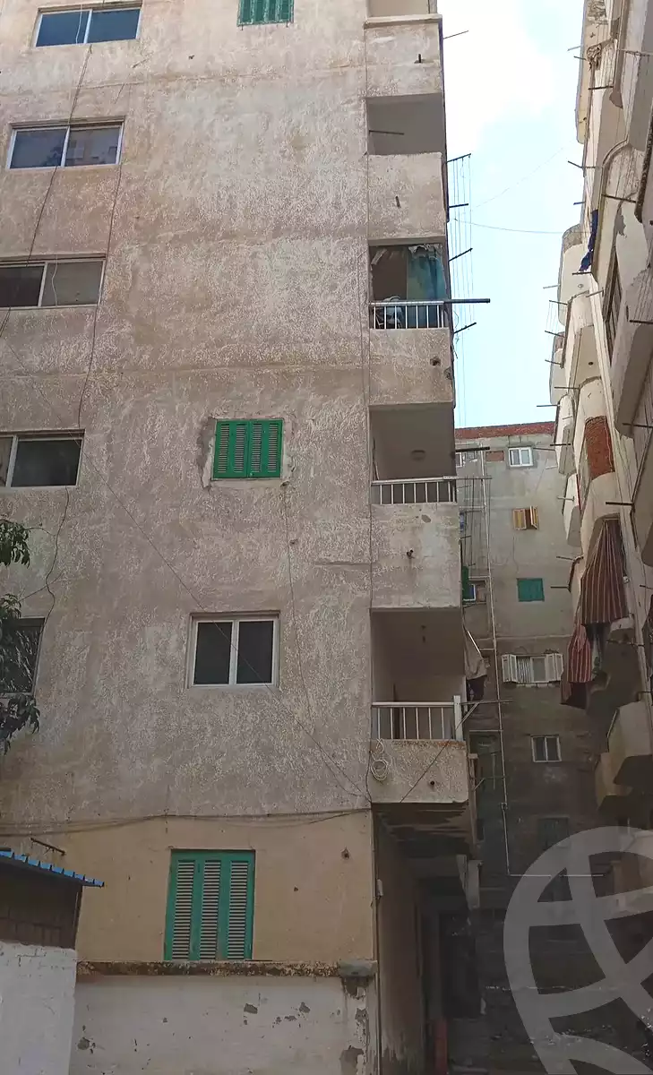 https://aqarmap.com.eg/en/listing/6965786-for-sale-alexandria-al-agamy-el-hanouvel-el-salam-st