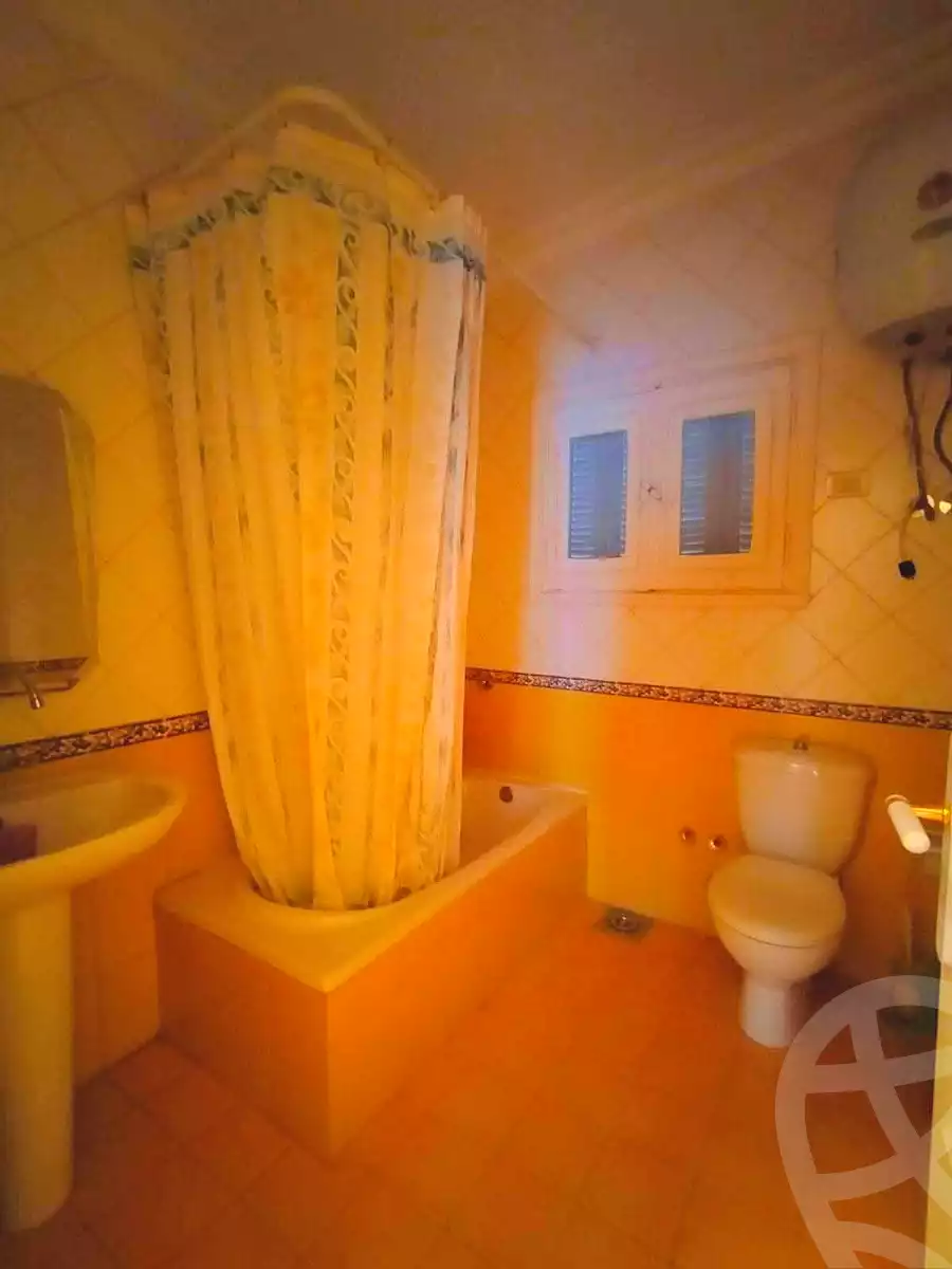 https://aqarmap.com.eg/en/listing/6965825-for-sale-alexandria-al-agamy-lbytsh-bianchiii