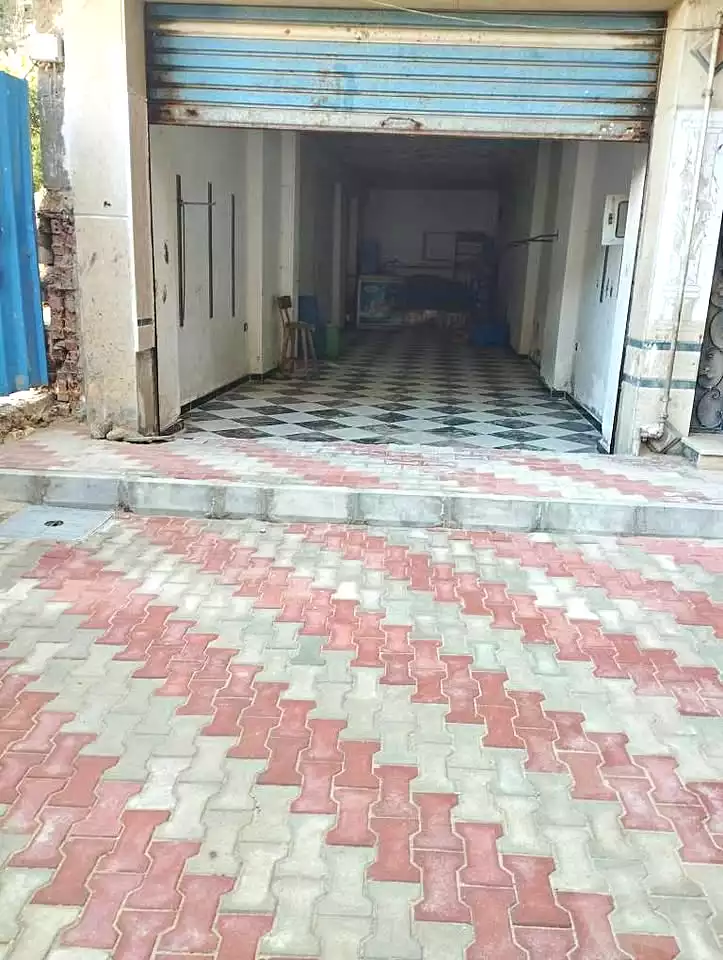 https://aqarmap.com.eg/ar/listing/6965853-for-rent-alexandria-al-agamy-lbytsh-el-reyad-st