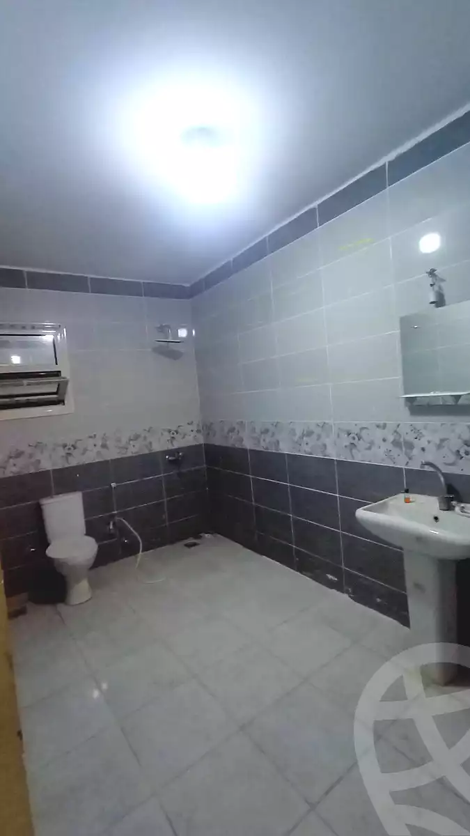 https://aqarmap.com.eg/ar/listing/6966773-for-rent-cairo-ain-shams-jsr-lswys