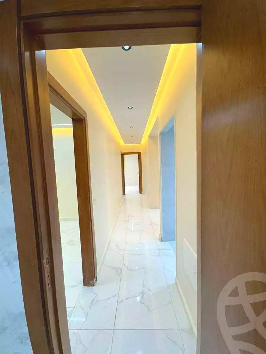 https://aqarmap.com.eg/en/listing/6967002-for-sale-cairo-el-haram-el-maryotya-el-thawra-st