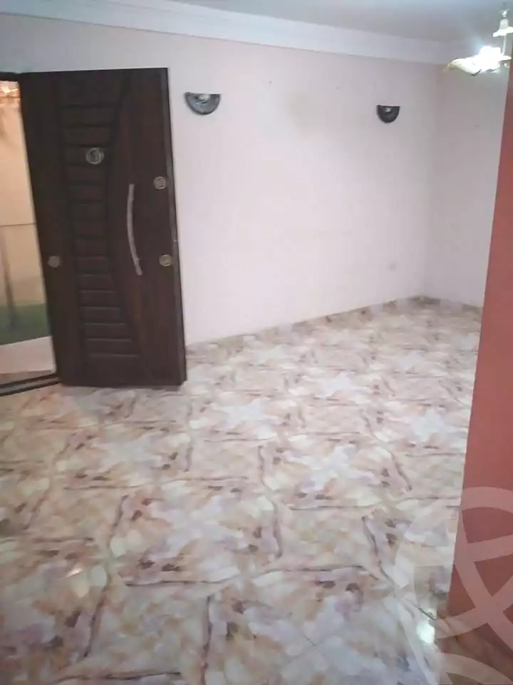 https://aqarmap.com.eg/ar/listing/6965382-for-rent-alexandria-al-agamy-bw-ywsf