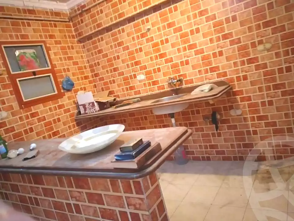 https://aqarmap.com.eg/ar/listing/6965382-for-rent-alexandria-al-agamy-bw-ywsf