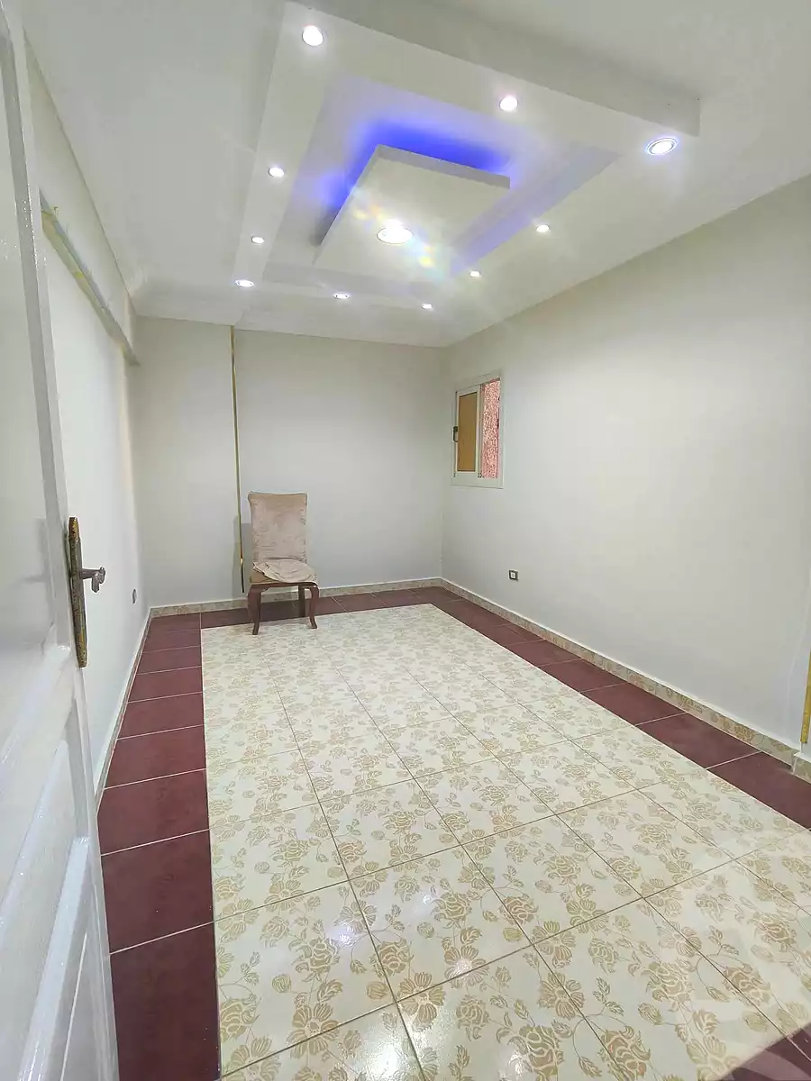 https://aqarmap.com.eg/ar/listing/6968015-for-sale-alexandria-el-asafra-l-sfr-bhry