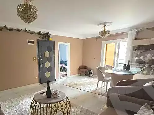 https://aqarmap.com.eg/ar/listing/6968056-for-sale-alexandria-moharram-bey-othman-galal-st