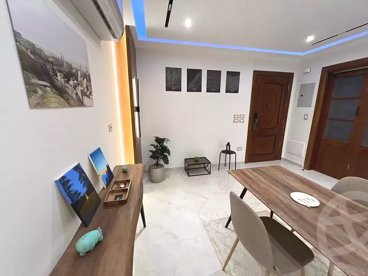 https://aqarmap.com.eg/en/listing/6968025-for-rent-cairo-new-cairo-compounds-the-square