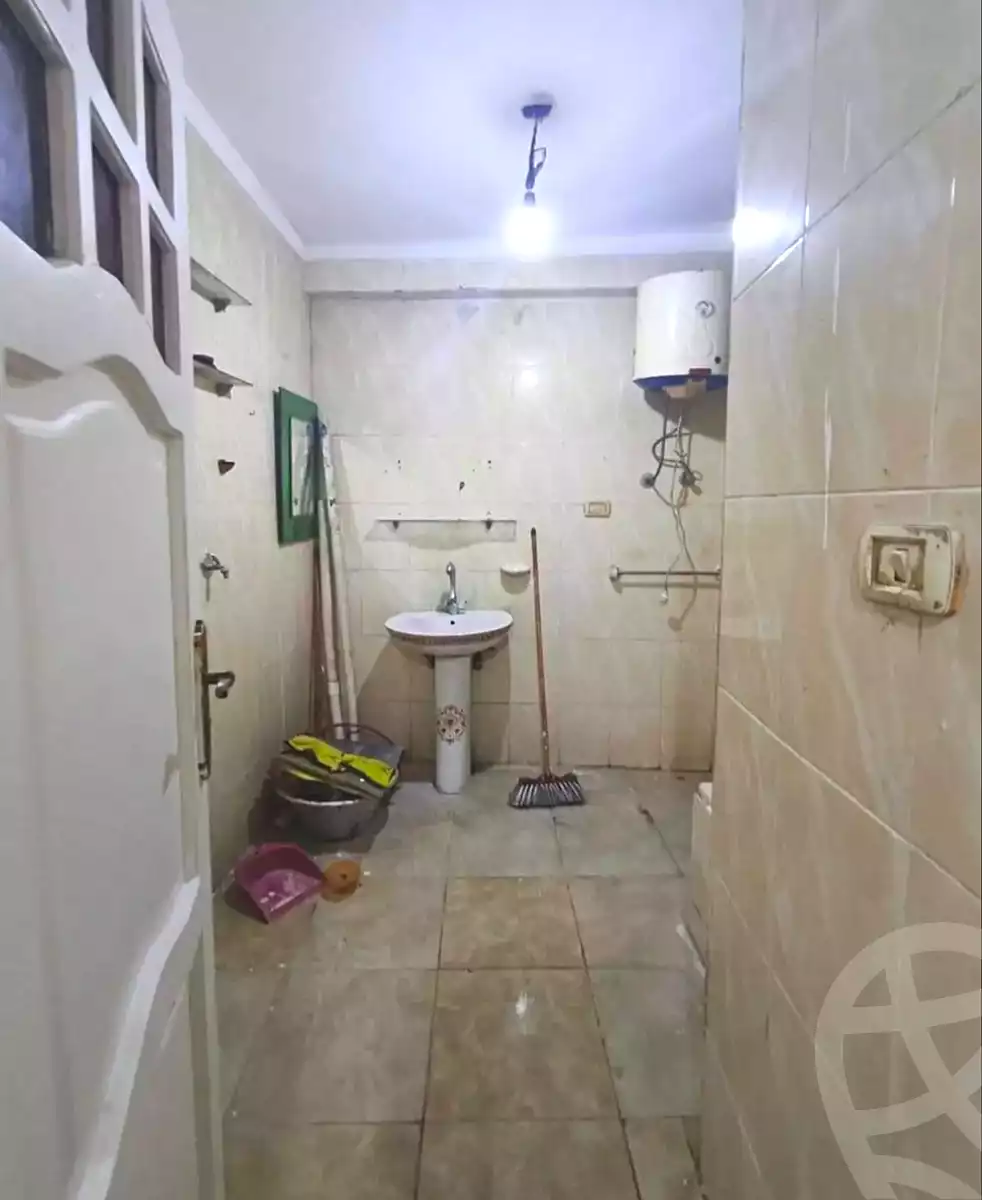 https://aqarmap.com.eg/en/listing/6968612-for-sale-alexandria-sydy-bshr