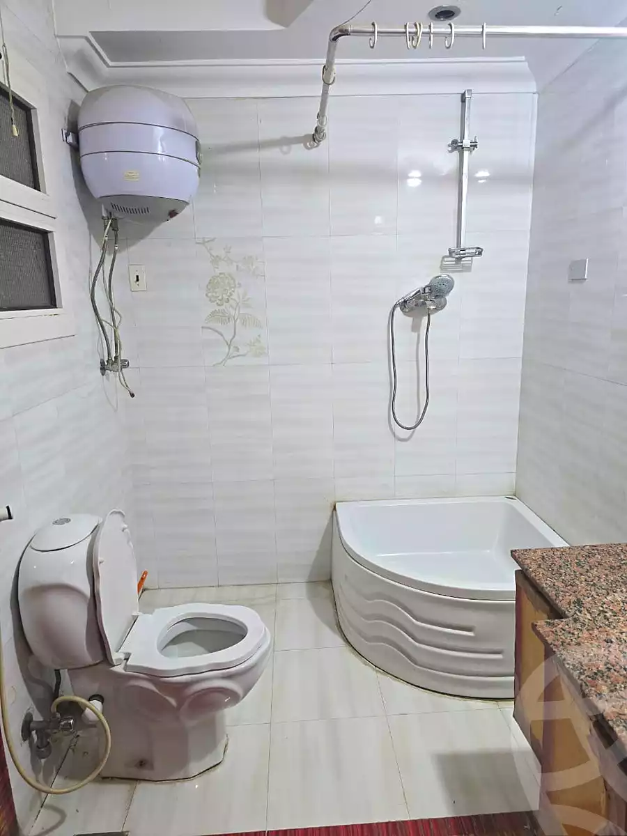 https://aqarmap.com.eg/ar/listing/6956888-for-sale-cairo-nasr-city-8th-zone-mohyee-el-din-abd-el-hamid-st