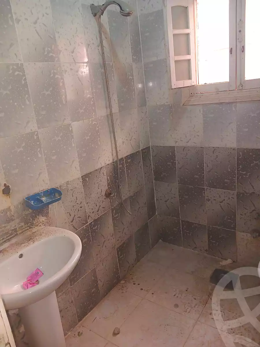 https://aqarmap.com.eg/en/listing/6966787-for-sale-alexandria-al-agamy-el-hanouvel