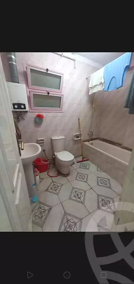 https://aqarmap.com.eg/en/listing/6969856-for-sale-alexandria-miami-farook-abd-al-wahab-st