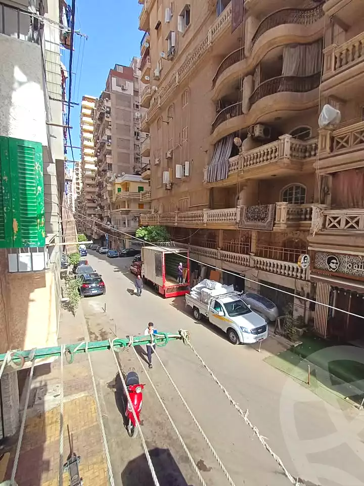 https://aqarmap.com.eg/ar/listing/6969877-for-rent-alexandria-sydy-bshr-sydy-bshr-bhry-street-15