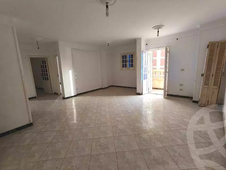 https://aqarmap.com.eg/ar/listing/6969940-for-sale-alexandria-sydy-bshr-sydy-bshr-bhry-shr-mhmwd-l-yswy