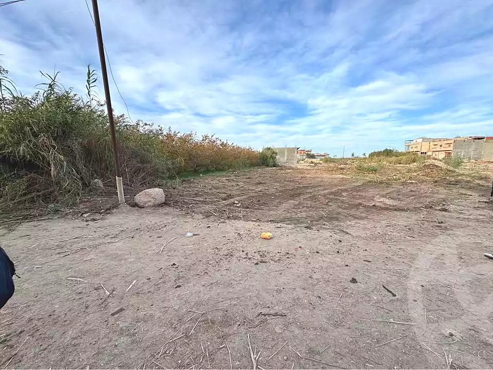 https://aqarmap.com.eg/en/listing/6969961-for-sale-alexandria-el-mandara-el-malaha-st