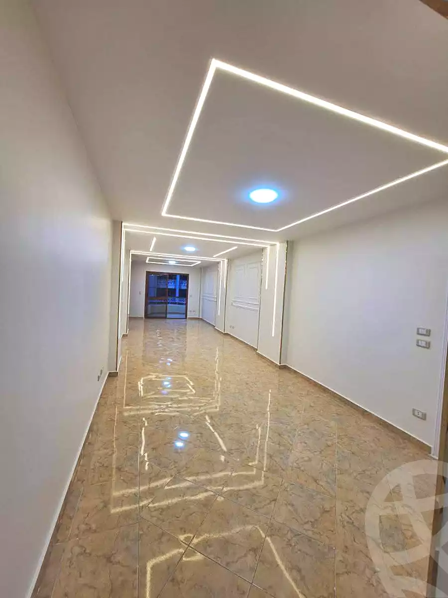 https://aqarmap.com.eg/ar/listing/6970044-for-sale-alexandria-sydy-bshr-sydy-bshr-bhry-shr-mhmwd-l-yswy