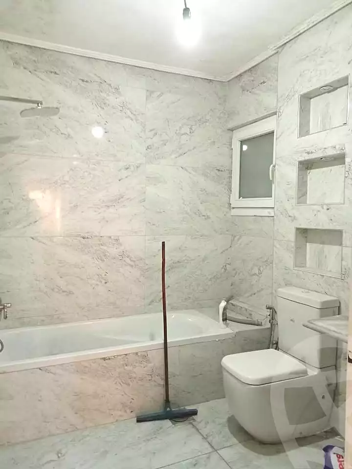 https://aqarmap.com.eg/en/listing/6970076-for-sale-alexandria-sydy-bshr-sydy-bshr-bhry-shr-khld-bn-lwlyd