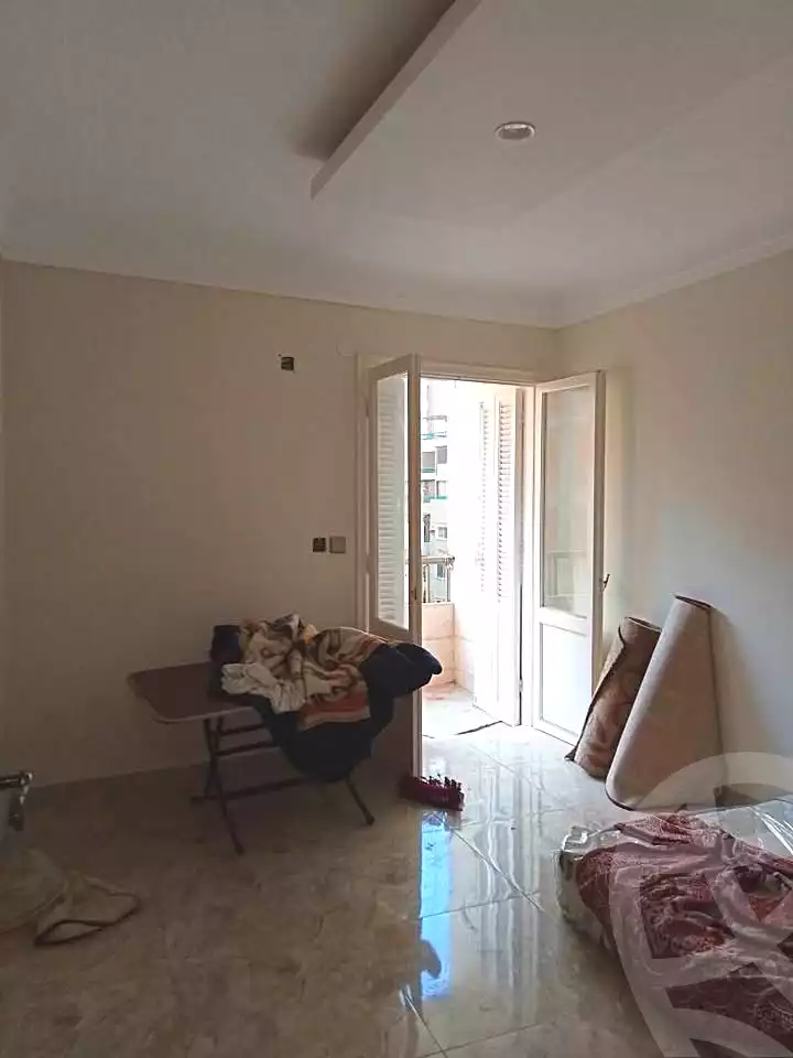 https://aqarmap.com.eg/en/listing/6970076-for-sale-alexandria-sydy-bshr-sydy-bshr-bhry-shr-khld-bn-lwlyd