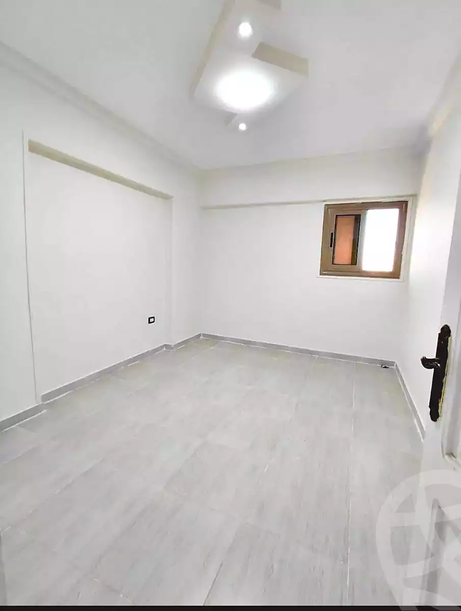 https://aqarmap.com.eg/ar/listing/6970112-for-sale-alexandria-al-agamy-shataa-el-nakheel