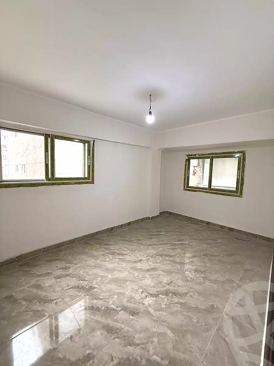 https://aqarmap.com.eg/ar/listing/6970249-for-sale-alexandria-sydy-bshr-sydy-bshr-bhry-street-16