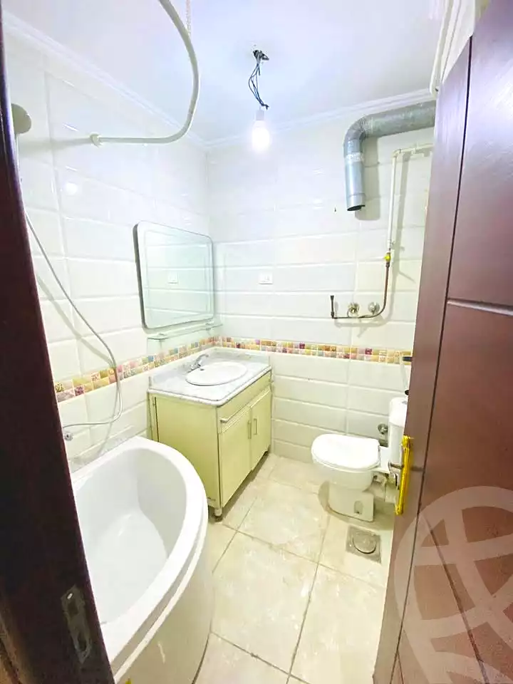 https://aqarmap.com.eg/en/listing/6970486-for-sale-alexandria-el-mandara-alex-el-mandara-bahri-sidi-kamal-st