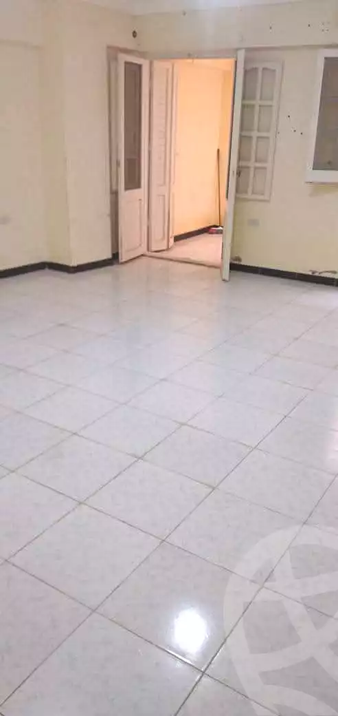 https://aqarmap.com.eg/en/listing/6970676-for-sale-alexandria-al-agamy-el-hanouvel-el-warsha-st