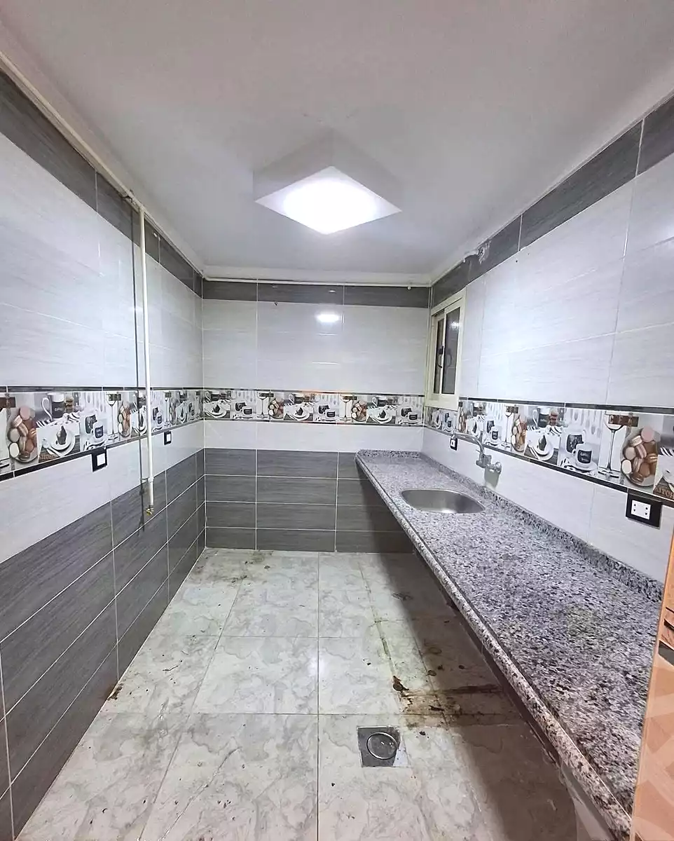 https://aqarmap.com.eg/ar/listing/6970770-for-sale-alexandria-lsywf-el-falki