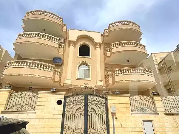 https://aqarmap.com.eg/ar/listing/6971025-for-sale-cairo-el-shorouk-lhy-lrb