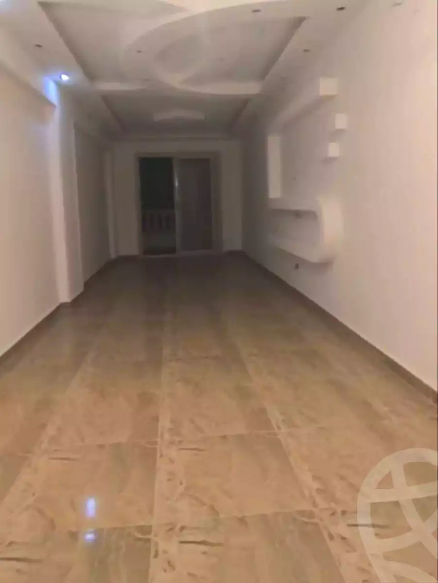 https://aqarmap.com.eg/ar/listing/6971444-for-sale-alexandria-new-miami-eskot