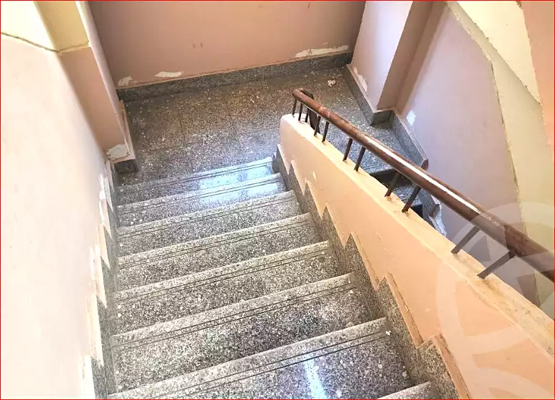 https://aqarmap.com.eg/en/listing/6971619-for-sale-cairo-helwan-el-tayaran-city