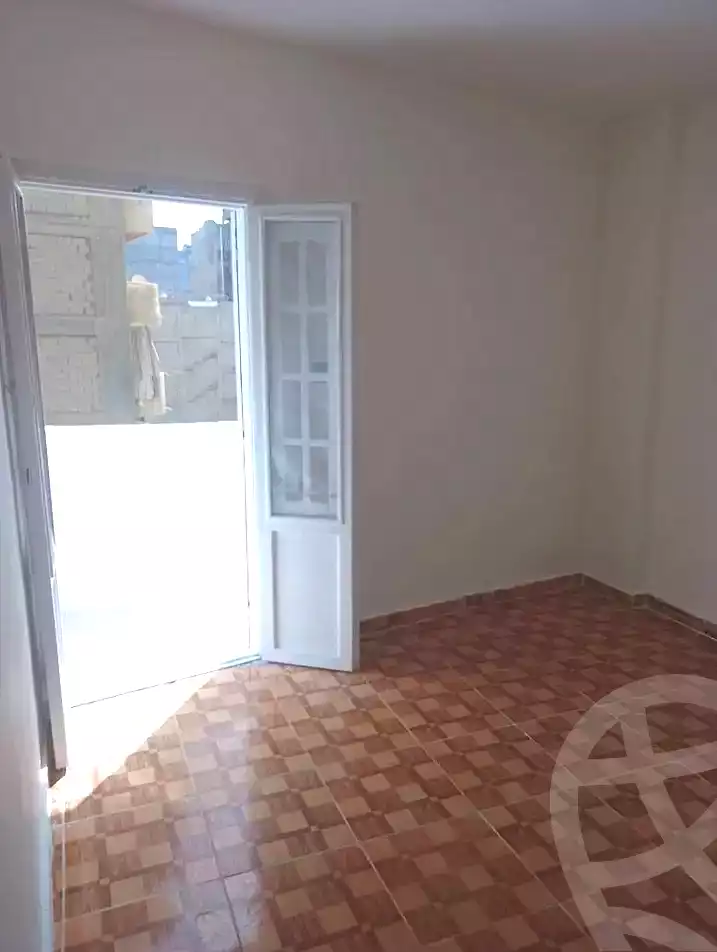 https://aqarmap.com.eg/en/listing/6971835-for-sale-alexandria-sydy-bshr-sydy-bshr-qbly-street-30