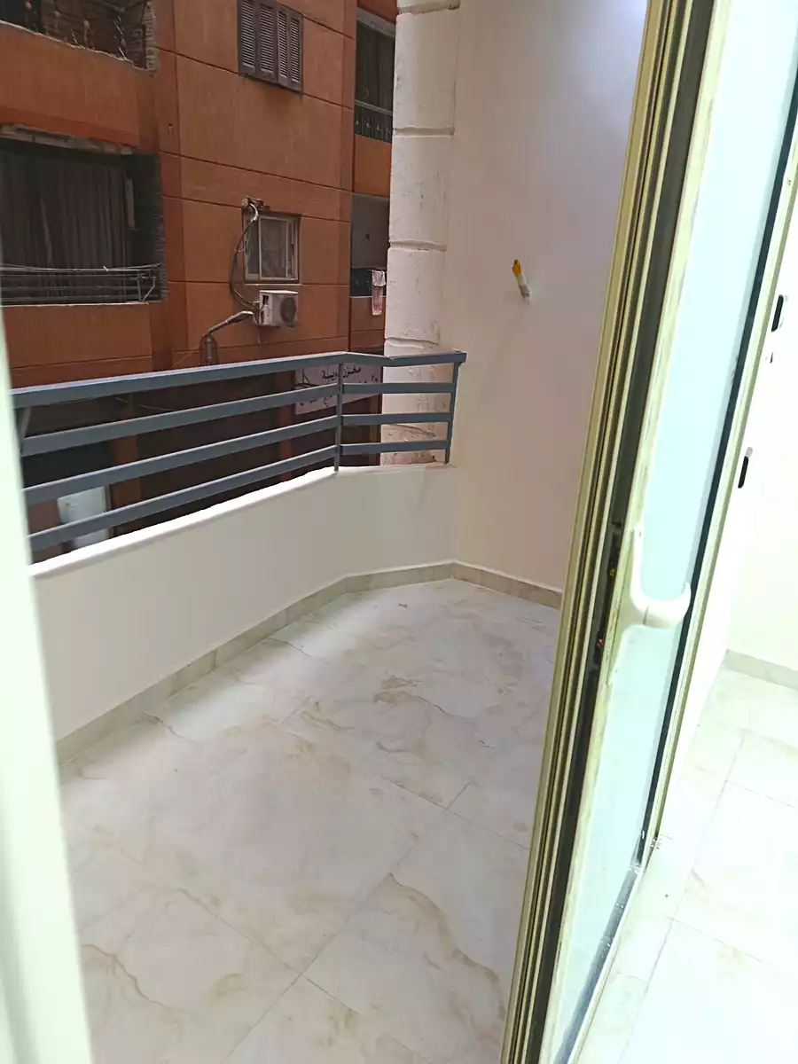 https://aqarmap.com.eg/ar/listing/6972573-for-sale-cairo-faisal-el-maryotyah-town-valley-compound-sakan