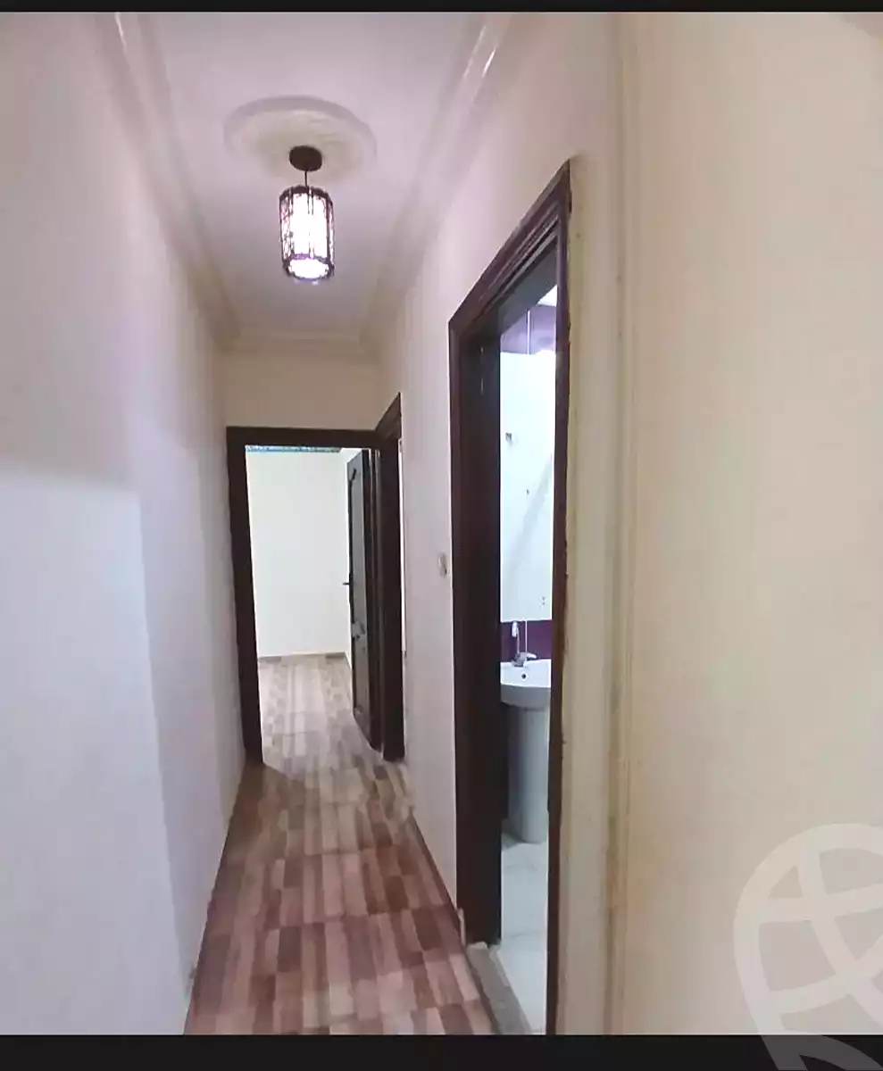 https://aqarmap.com.eg/ar/listing/6972651-for-sale-alexandria-el-asafra-l-sfr-bhry