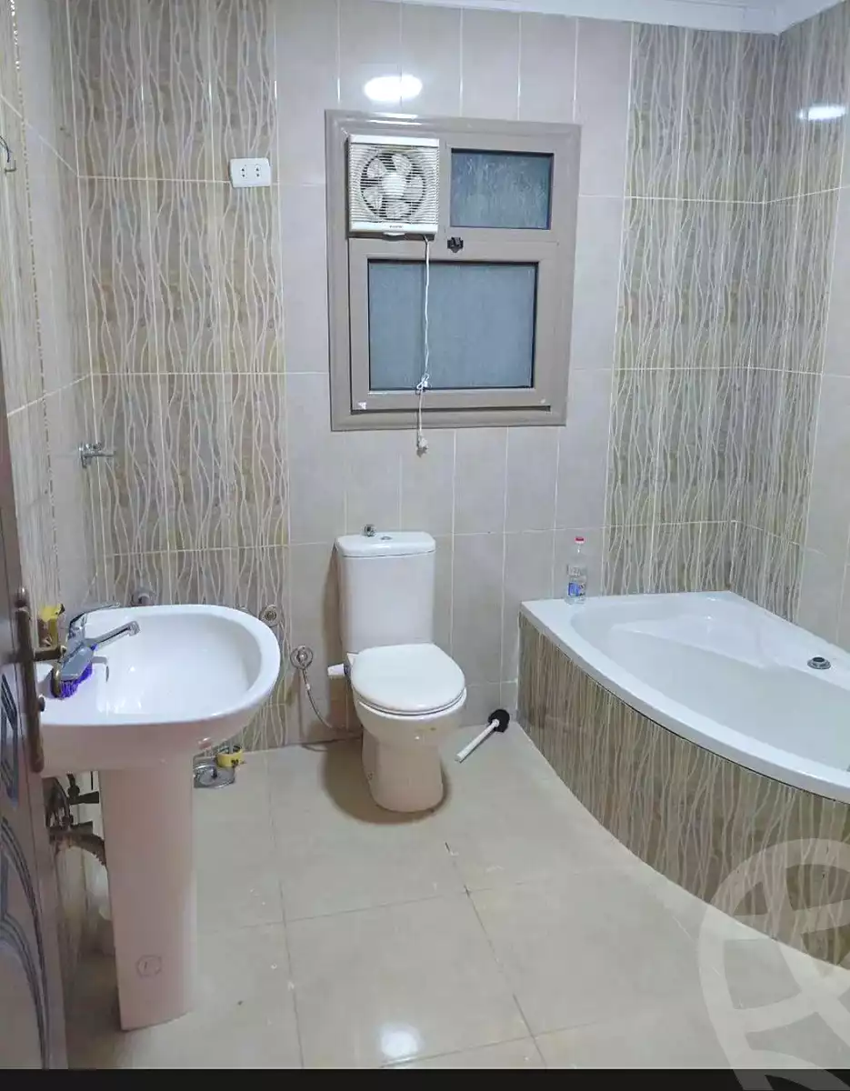 https://aqarmap.com.eg/en/listing/6972715-for-sale-cairo-el-haram-el-lebeny-el-magzar-el-aly-st