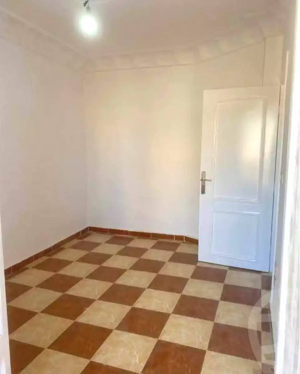 https://aqarmap.com.eg/ar/listing/6972762-for-sale-alexandria-el-mandara