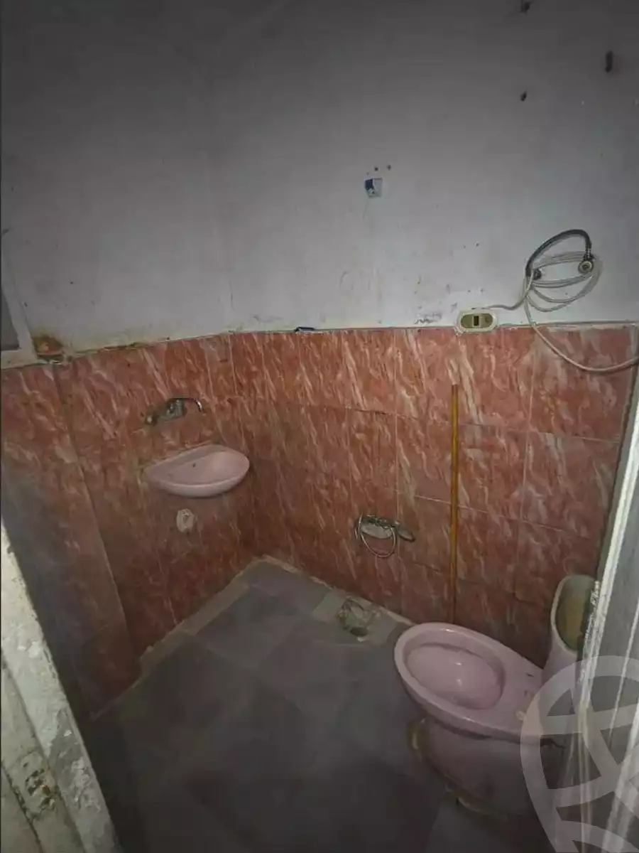 https://aqarmap.com.eg/ar/listing/6972767-for-sale-alexandria-al-agamy-el-hanouvel-abd-el-moneam-gaber-st