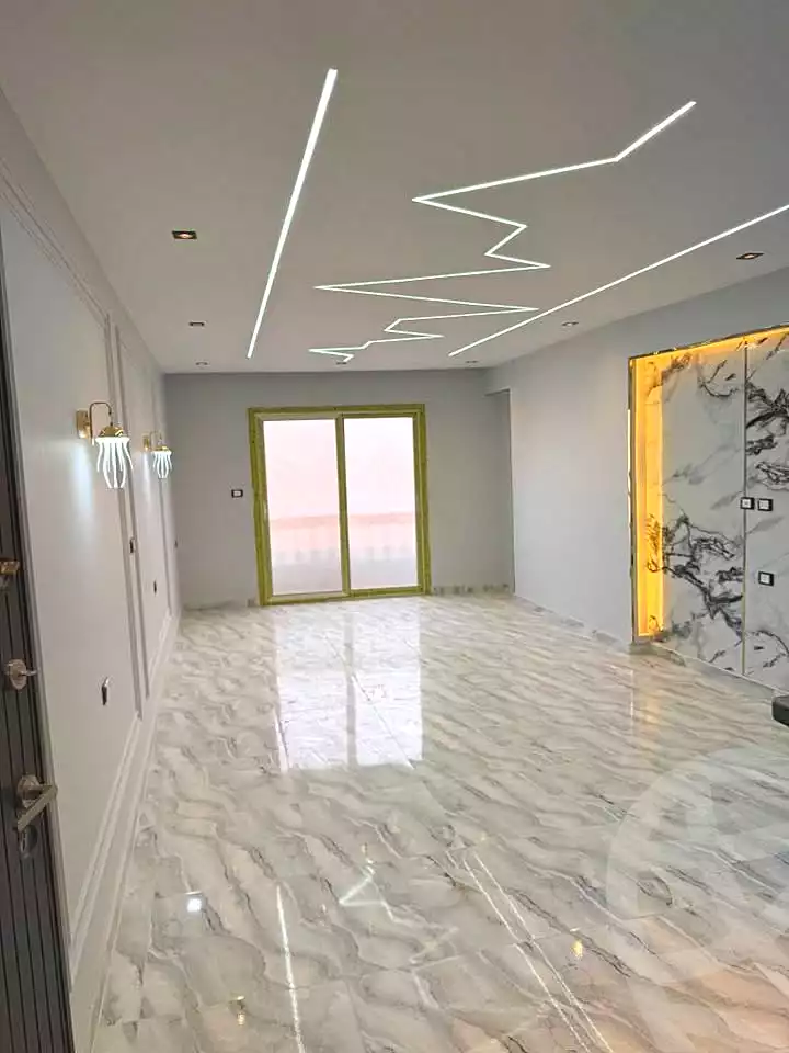 https://aqarmap.com.eg/ar/listing/6972930-for-sale-cairo-el-haram-el-lebeny-soltan-khattab-st