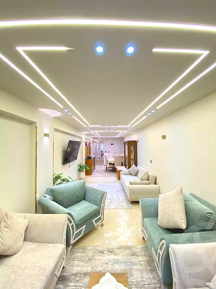 https://aqarmap.com.eg/ar/listing/6972966-for-sale-alexandria-al-agamy-lbytsh-qased-kareem-st